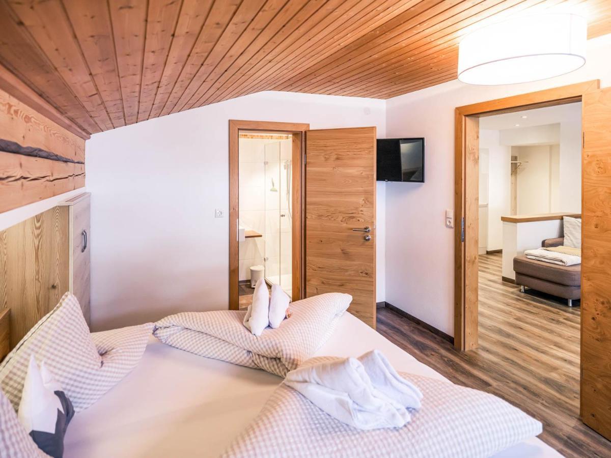 Haus Kristall Tannheim Εξωτερικό φωτογραφία